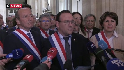 Damien Abad : zizanie chez Les Républicains