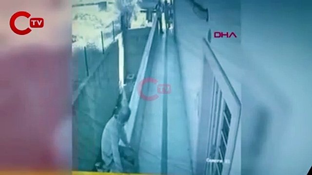 Oturduğu 'mermer' kırılınca 3 metreden düşüp öldü