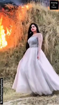 Un tiktokeuse met le feu dans un parc national pour une vidéo