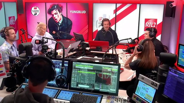 PÉPITE - Yungblud en live et en interview dans Le Double Expresso RTL2 (20/05/22)