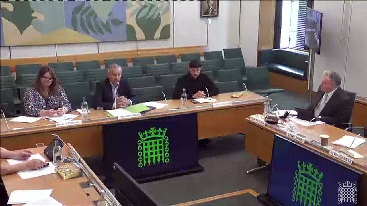 The Yorkshire Post a "shining example" of local newspapers, Digital, Culture, Media and Sport Committee hears