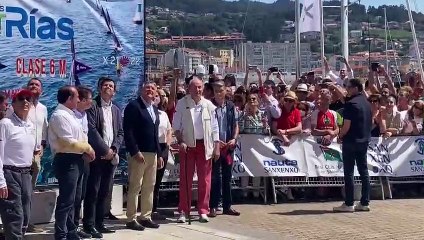 Así han recibido al rey emérito Juan Carlos I en el Club Naútico de Sanxenxo