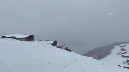 Bayburt ve Rize'de kar yağışı