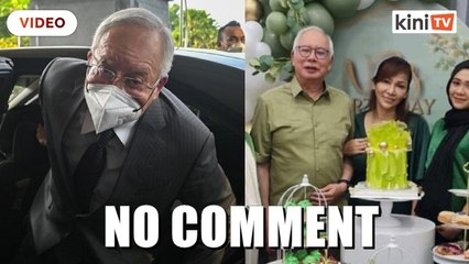 Najib declines to comment on viral 'marriage' photo