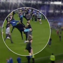 Patrick Vieira fait une balayette à un supporter d'Everton