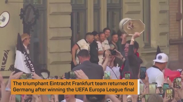 Eintracht Frankfurt celebrate Europa League win