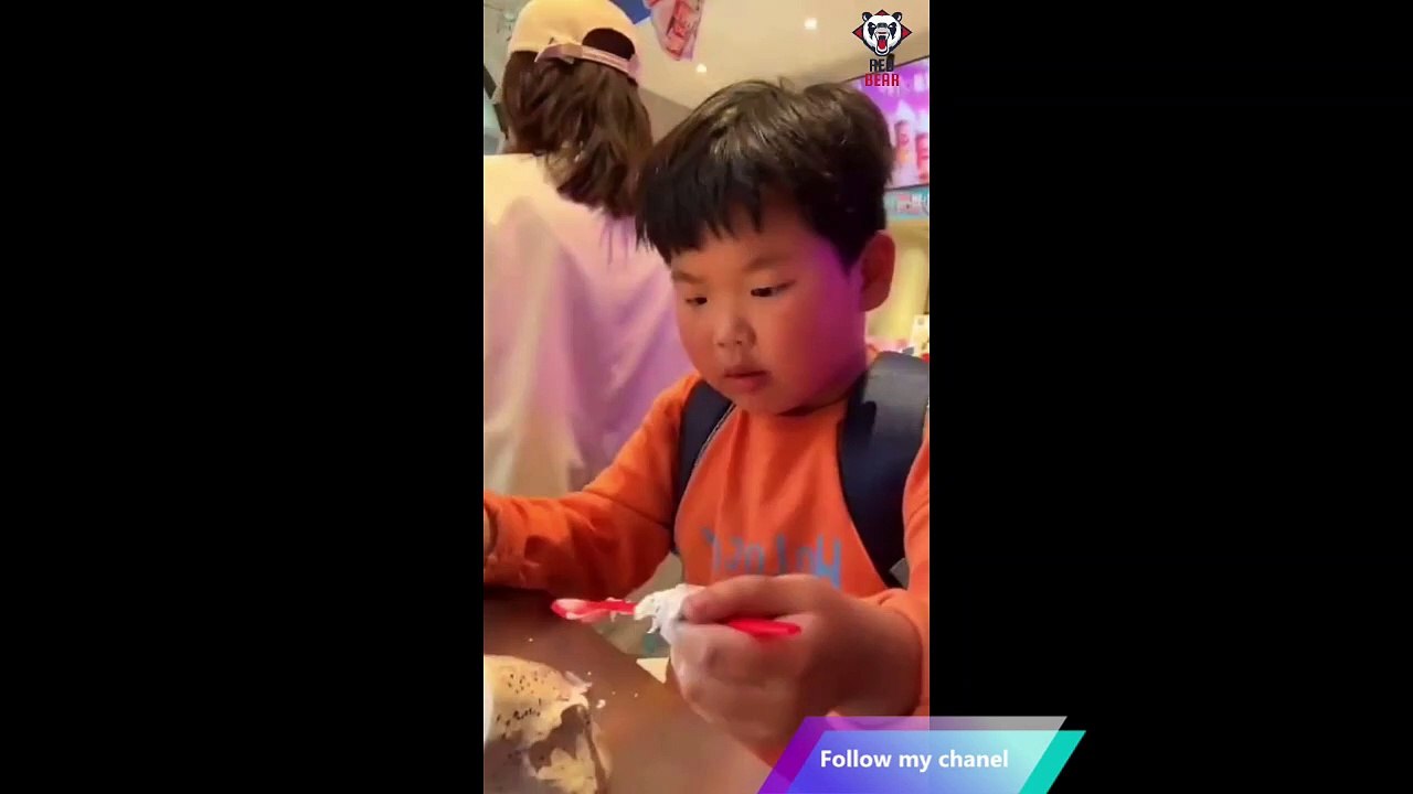 A day without laughing is a useless day - It's Just for Laugh Today #001