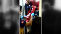 Ayağı asansörle duvar arasına sıkışan çocuk kurtarıldı
