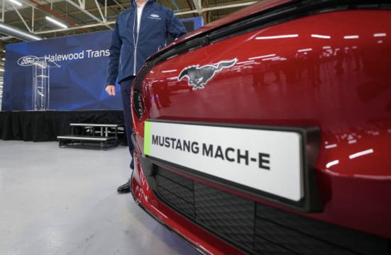 Ford Issues Recall of 39,000 SUVs Due to Instances of Fire