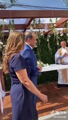 Video: Mira el momento cuando Fátima Jordán y Luis Fernando Camacho se dan el “sí, quiero”