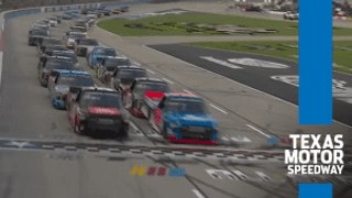 Truck Series gets the green flag at Texas