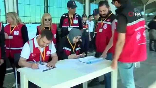 İstanbul'da 7,5'lik deprem tatbikatı... Dikkat çeken görüntüler