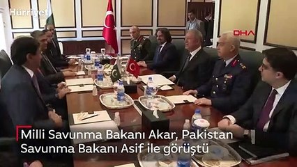 Milli Savunma Bakanı Akar, Pakistan Savunma Bakanı Asif ile görüştü