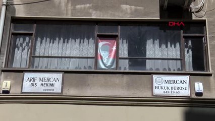 KADIKÖY'DE ÖLÜ BULUNAN DİŞ HEKİMİNİN CENAZESİ ADLİ TIP KURUMU'NDAN ALINDI