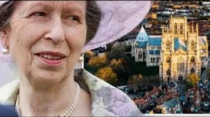 Première visite royale de la princesse Anne à York après que la ville a voté pour retirer l'honneur