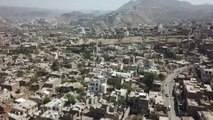 خالد بن سلمان: يجب الضغط على الحوثي لفتح طرق تعز
