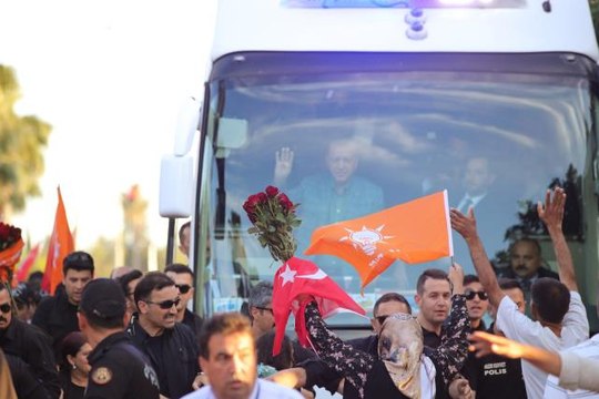 Cumhurbaşkanı Erdoğan: Her bir evladımızı bağrımıza basacak, koruyacak ve kollayacağız