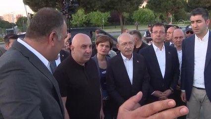 CHP Genel Başkanı Kılıçdaroğlu, İstanbul'daki Çerkes Anıtı'na çelenk bıraktı