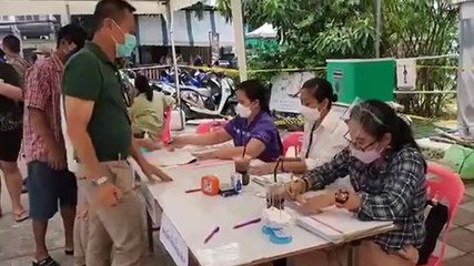 "บิ๊กแป๊ะ-สนธยา คุณปลื้ม" เข้าคูหาเลือกตั้งเมืองพัทยา