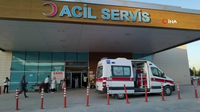 Düğün konvoyundaki araç, bahşiş isteyen çocuğa çarptı