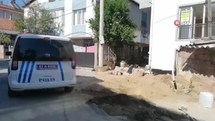 Evine balkon yapmak isterken düşen yaşlı adam yaralandı