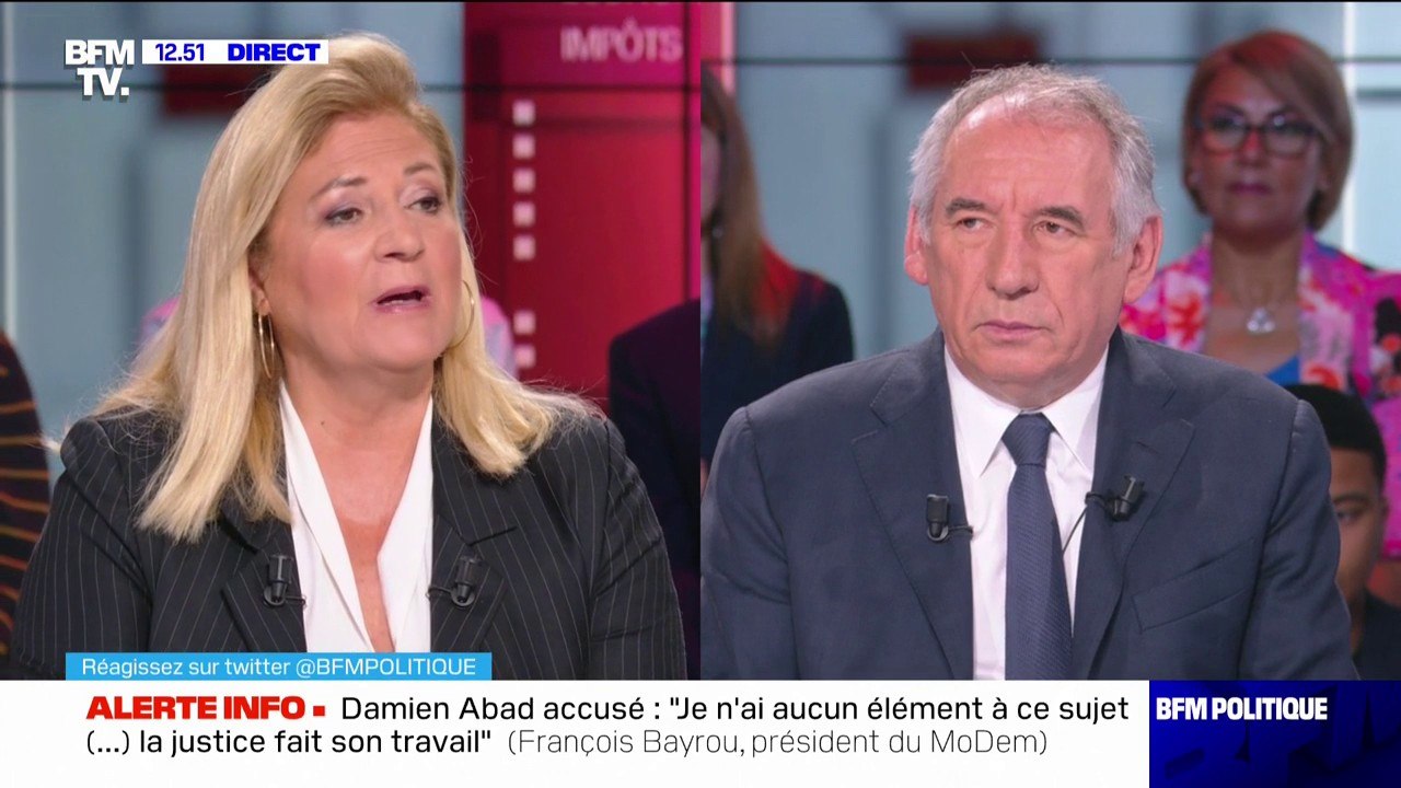 "Je suis favorable à une montée progressive des sanctions" contre la Russie, explique François Bayrou