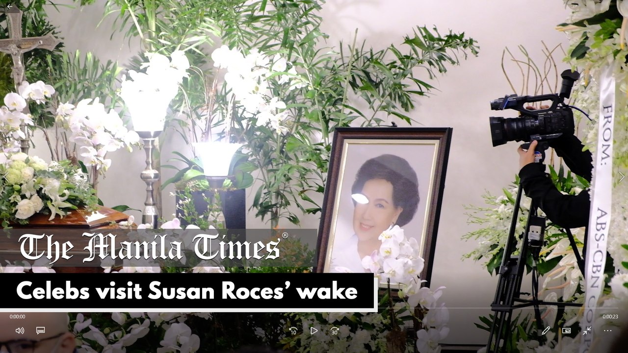 Celebs visit Susan Roces’ wake