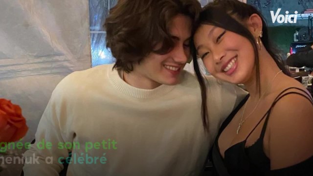 VOICI : Jade Hallyday au bal de promo : Laeticia Hallyday partage une photo de l'événement