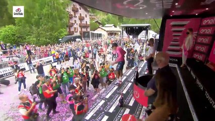 2022 Giro d’Italia | Awards Ceremony | Stage 15