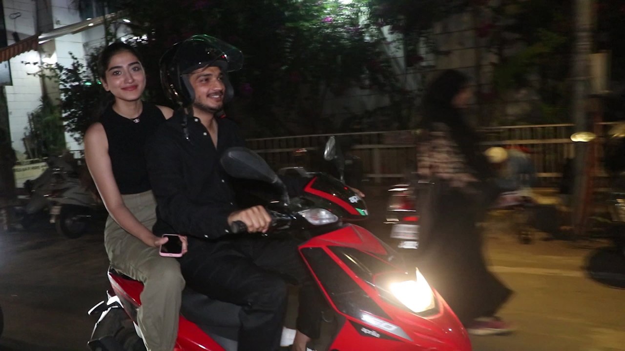 Munawar Faruqui ने किया पहला Live show, Lock Upp के बाद Munawar का पहला stand-up | FilmiBeat