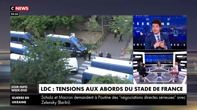 Ligue des champions : Les vidéos de la finale qui a viré au chaos, hier soir, au Stade de France avec des violences, des faux billets, des vols, des personnes qui escaladent les grilles, des charges de la police...