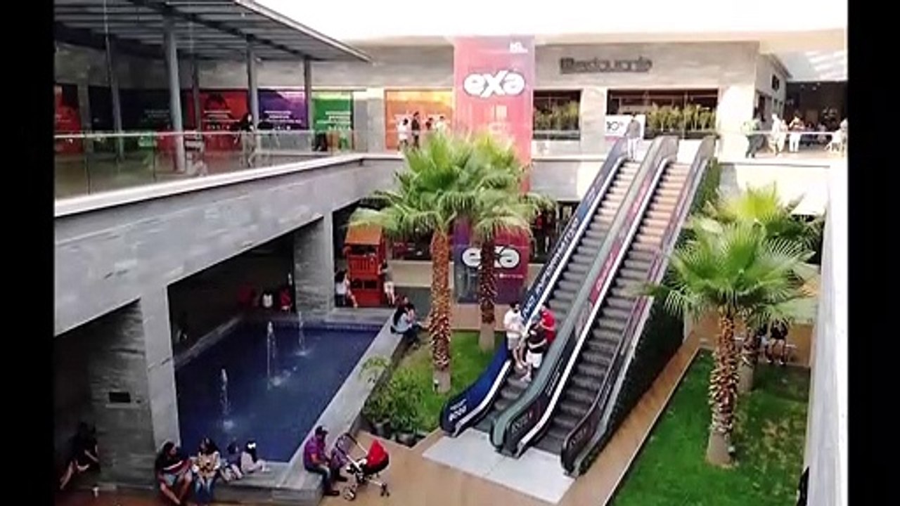 CENTRO COMERCIAL EL DORADO EN SAN LUIS POTOSÍ / SHOPPING MALL EL DORADO EN LUIS POTOSI MEXICO