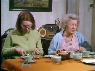 On The Buses Series ==  A Thin Time 1971_