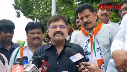 शिवाजी पार्कात छत्री घेऊन उभे होते का