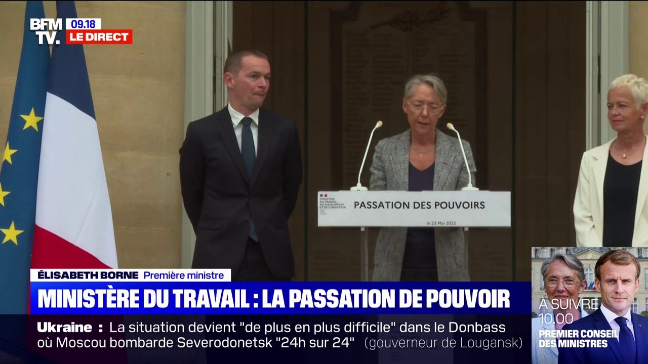 "Il y a peu de plus beaux combats que celui du travail": la passation de pouvoir entre Élisabeth Borne et Olivier Dussopt au ministère du Travail