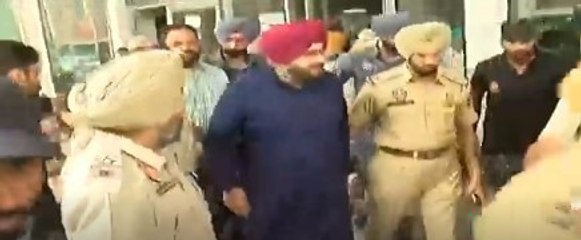 ਮੈਡੀਕਲ ਜਾਂਚ ਤੋਂ ਬਾਅਦ ਪਟਿਆਲਾ ਜੇਲ੍ਹ ਪਰਤੇ ਨਵਜੋਤ ਸਿੱਧੂ  @ABP Sanjha ​