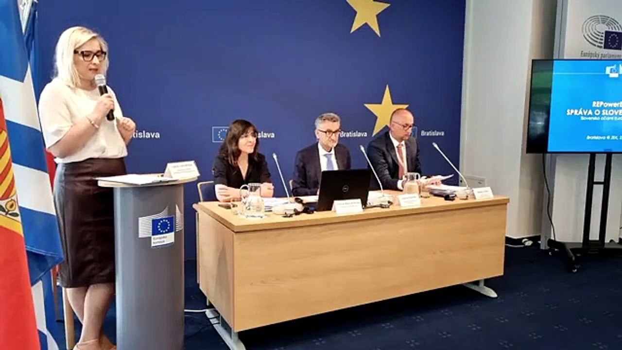 ZÁZNAM: EK odporúča Slovensku zmeny v daniach a aj urýchlené zavádzanie OZE