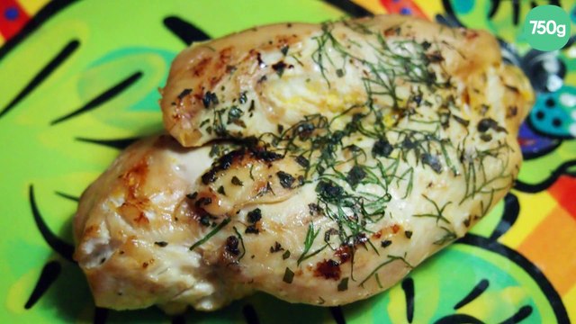 Escalopes de dinde marinées dans le vinaigre de mangue et fines herbes