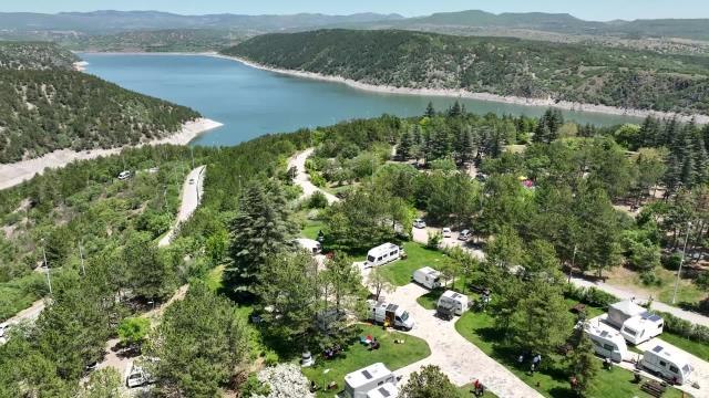 Kurtboğazı Barajı Karavan Parkı'na Yoğun İlgi