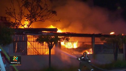 tn7-incendio-consume-casa-230522