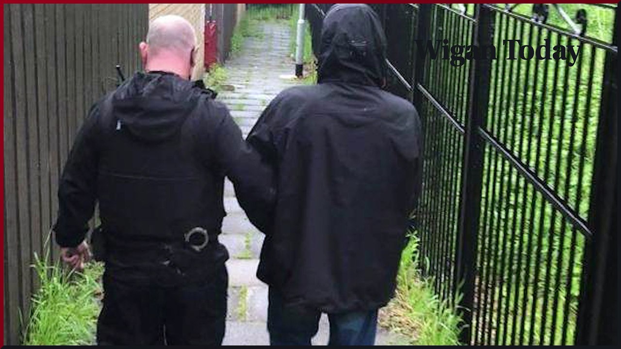 Wigan Post news update: Man arrested on suspicion of dealing crack and heroin