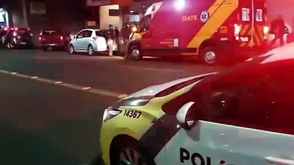 "Ele era uma pessoa muito boa", diz amiga da família de jovem que morreu esfaqueado no Centro