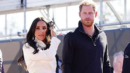 'Smacks of desperation' Queen's former aide savages Harry and Meghan docuseries project