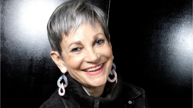 VOICI : Isabelle Morini-Bosc blessée : la chroniqueuse révèle avoir été victime d'une chute