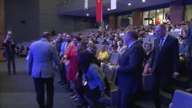 Ulaştırma ve Altyapı Bakan Yardımcısı Sayan: Yüksek teknolojinin kullanımı bugüne kadar hiç olmadığı bir şekilde üretimin odağına yerleşti