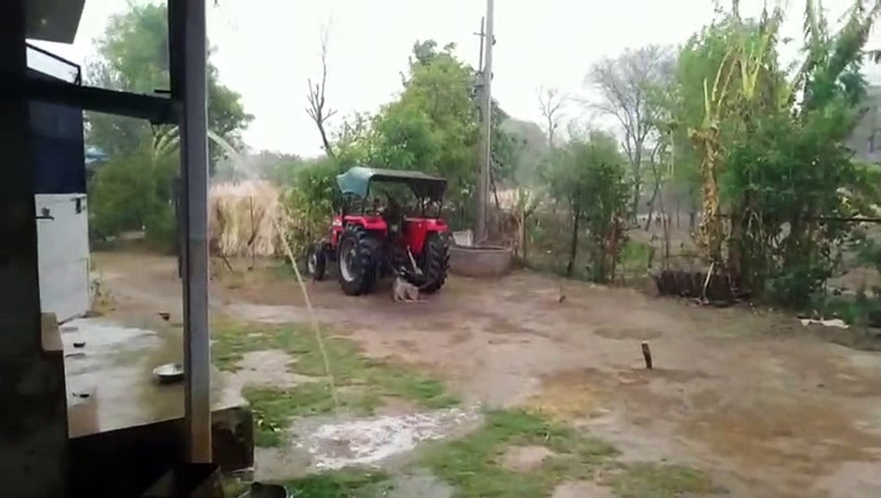 मौसम ने ली करवट, अंधड़ के साथ बारिश, कई जगह ओले गिरे