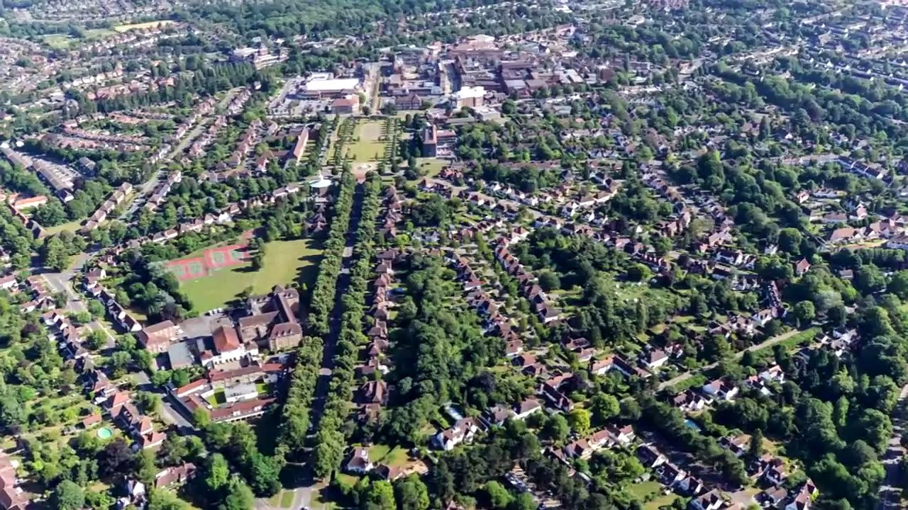 10 Ciudades Utópicas fallidas que Podríamos Ver en el Futuro