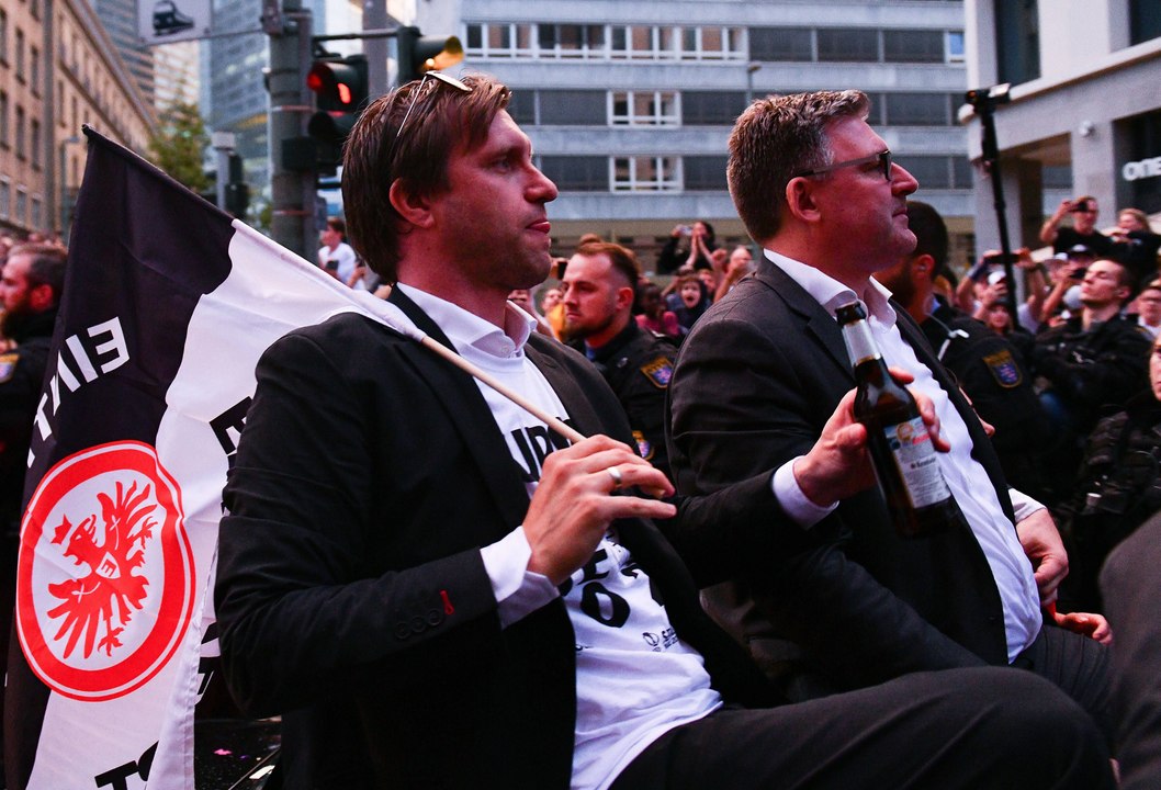 'Überragend', 'sehr bescheiden' und 'schlecht': Frankfurts Krösche zieht Bilanz