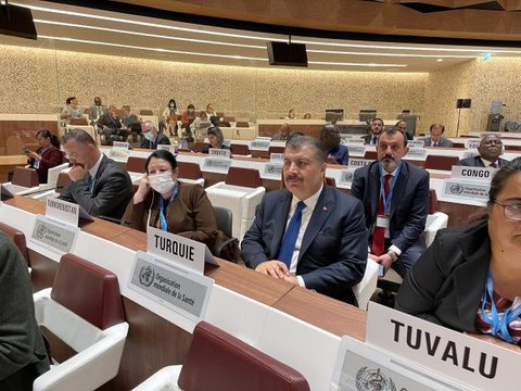 Sağlık Bakanı Koca: Enerji ve ticaret gibi sağlığın da sorunların çözümünde etkili bir araç olduğunu kabul etmek zorundayız Rusya-Ukrayna...