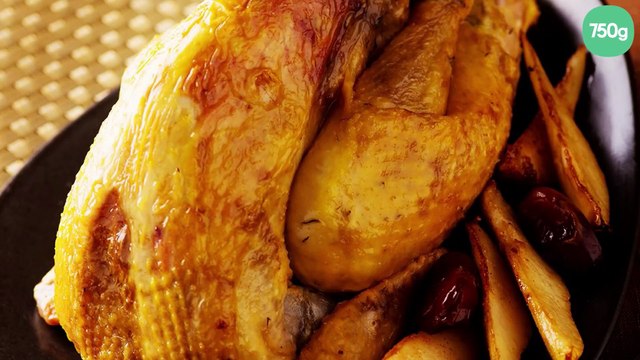 Pintade farcie aux dattes et poires à la cannelle